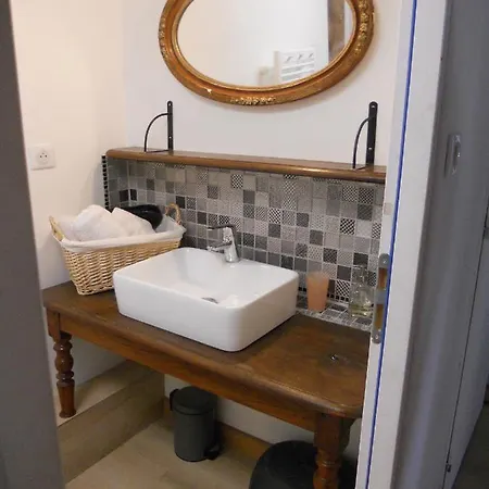 Bed & Breakfast Manoir De Questinguy