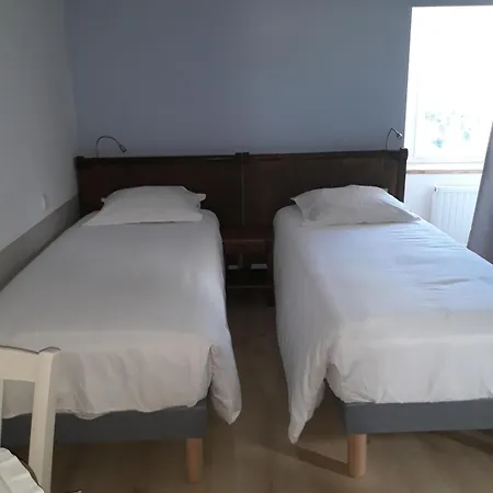 Bed & Breakfast Manoir De Questinguy *
